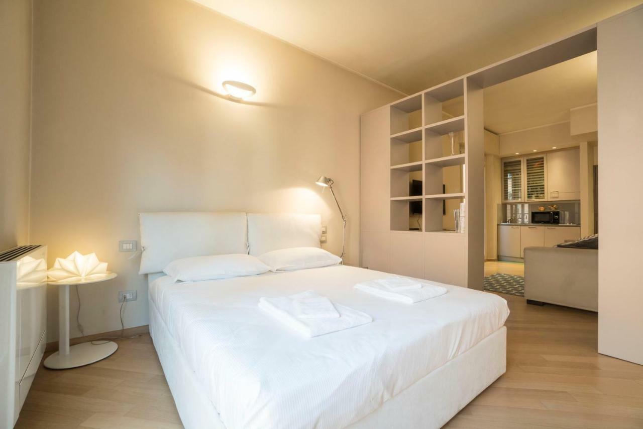Bologna Elegance Apartment Bagian luar foto